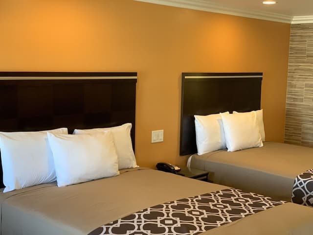 Deluxe Double Room, 2 Queen Beds, Non Smoking