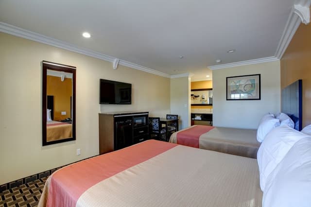 Standard Double Room, 2 Double Beds (Non-Smoking and Smoking Available)