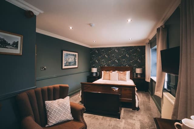 Double Room (Parsonage View)