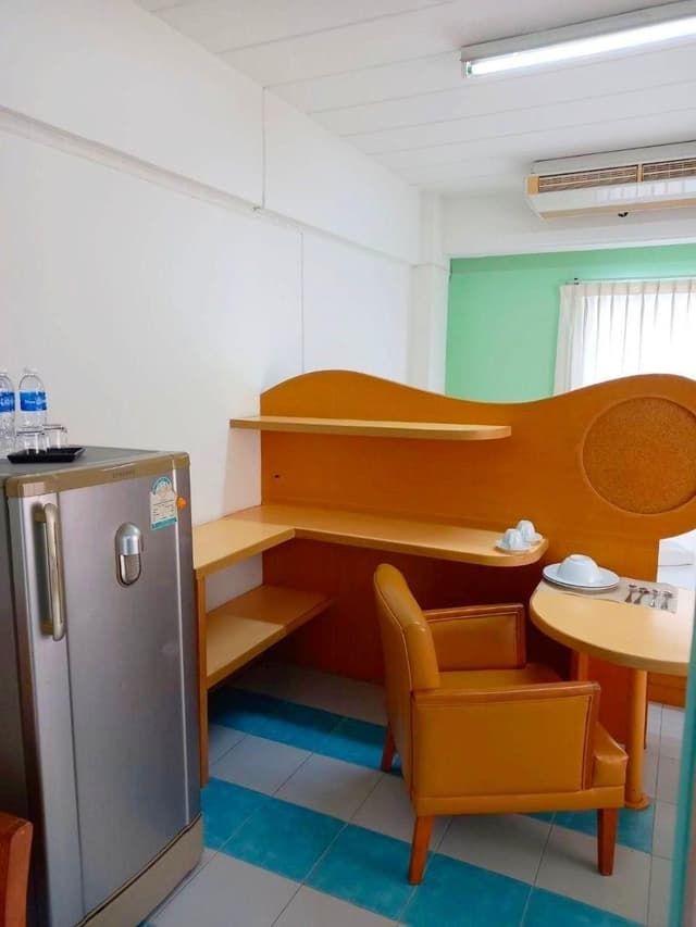 Studio for 3 People with Balcony
