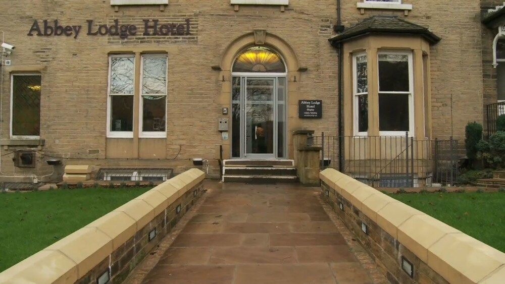 The Abbey Lodge Hotel2