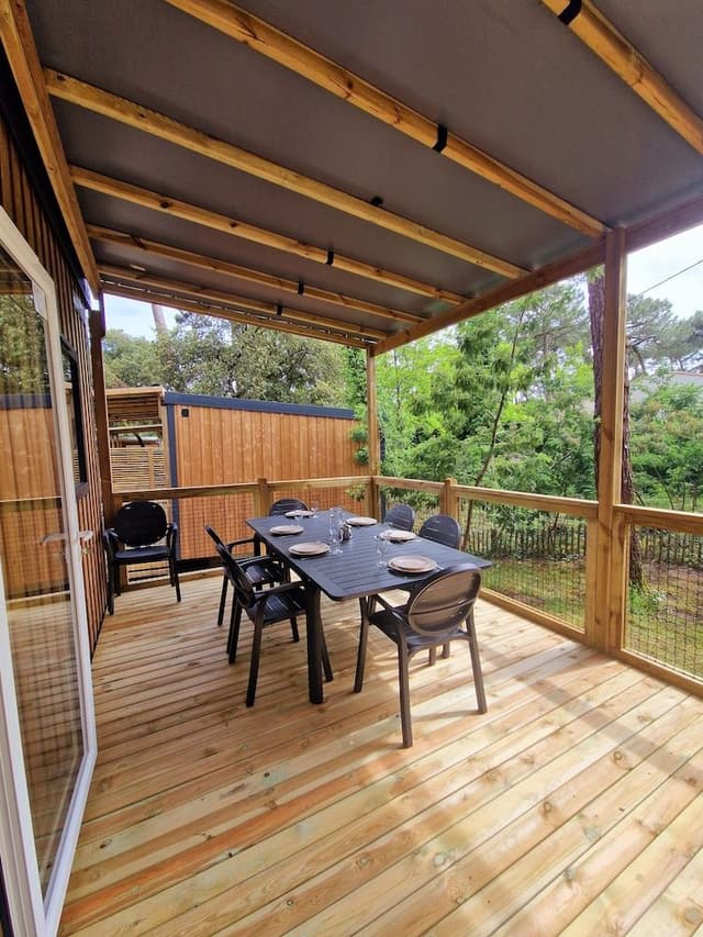 Premium Mobile Home, 2 Bedrooms, Non Smoking