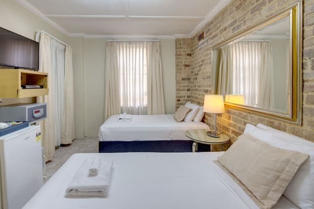 Budget Twin Room, Shared Bathroom