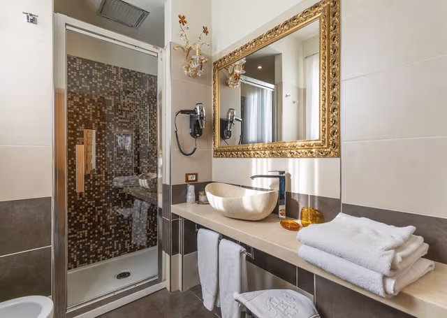 Deluxe Room, Balcony