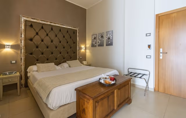 Deluxe Room, Balcony