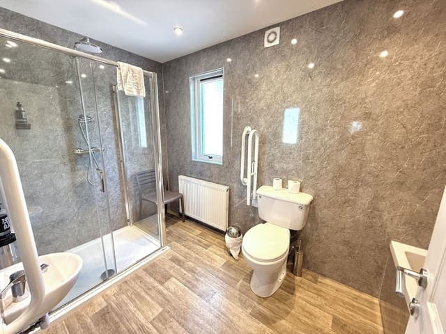 Junior Room, Mobility Accessible