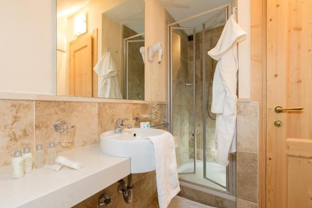 Standard Triple Room (2 Adults + 1 Child)