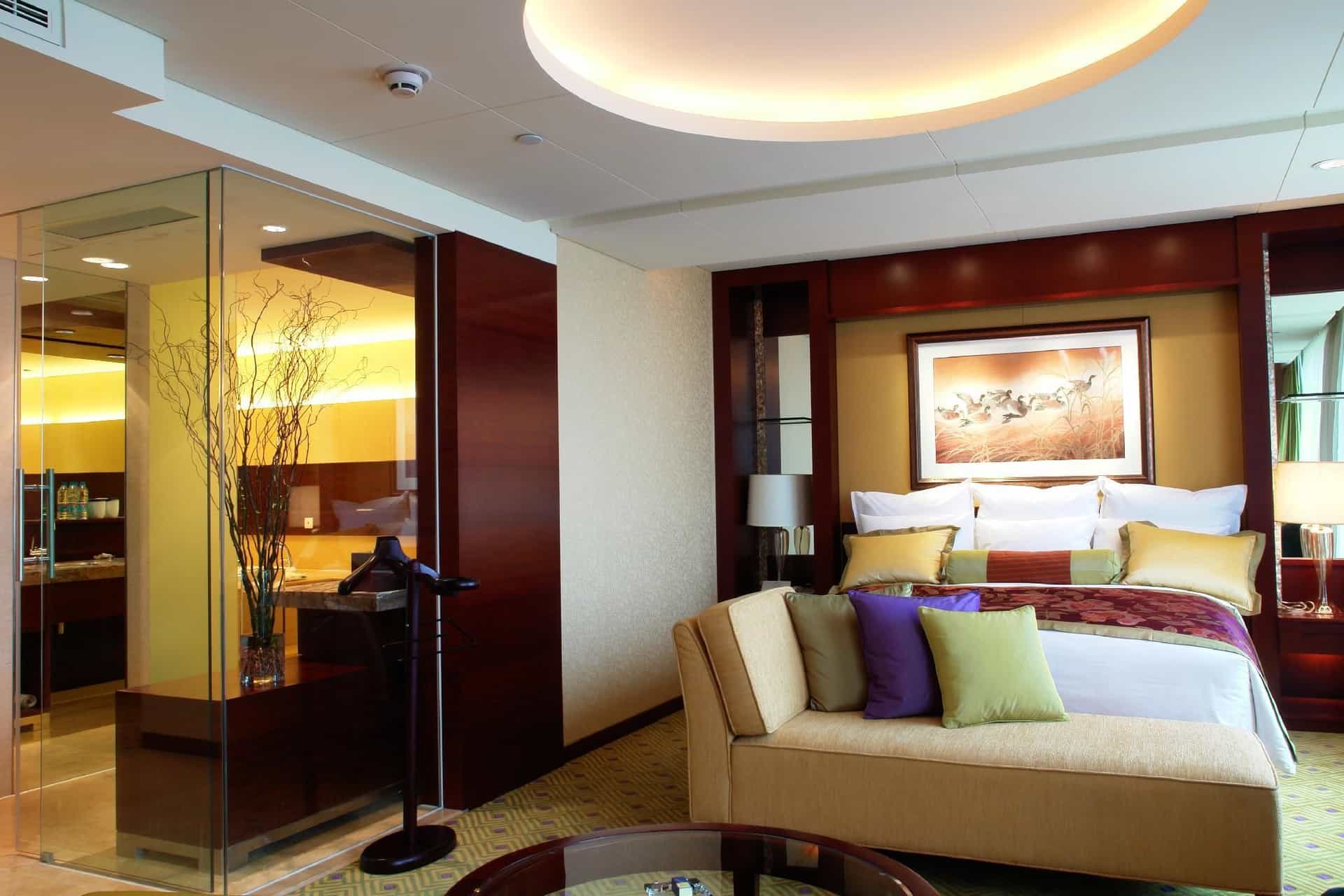 โรงแรมเรอเนสซองซ์อู่ฮั่น โรงแรมเรอเนสซองซ์อู่ฮั่น