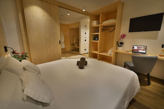 Alpine Suite with Sauna