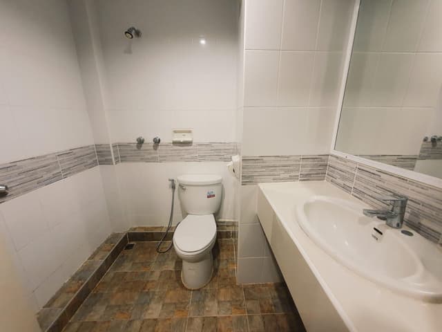 Standard Room (Non View)