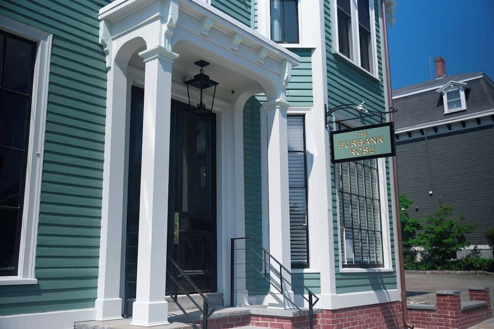 Burbankrose Inn Bed & Breakfast Burbankrose Inn Bed & Breakfast