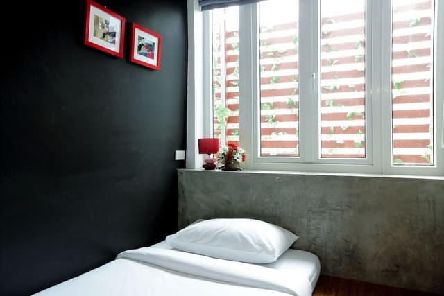 Economy Single Room