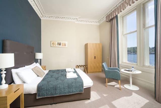 Double Room (with Sea View)
