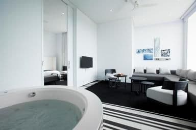 Family Suite with Plunge Bath