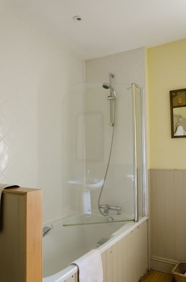 Double Room with Private External Bathroom