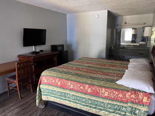 Basic Single Room