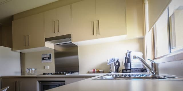 2 Bedroom Air Conditioned Cabin