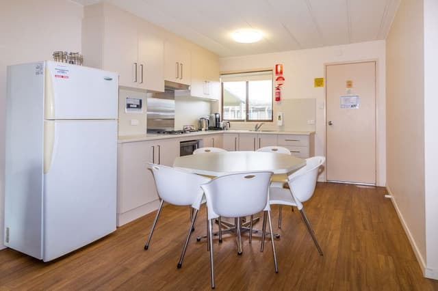 2 Bedroom Air Conditioned Cabin