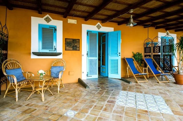 Deluxe Room, 1 Bedroom, Ensuite, Sea View