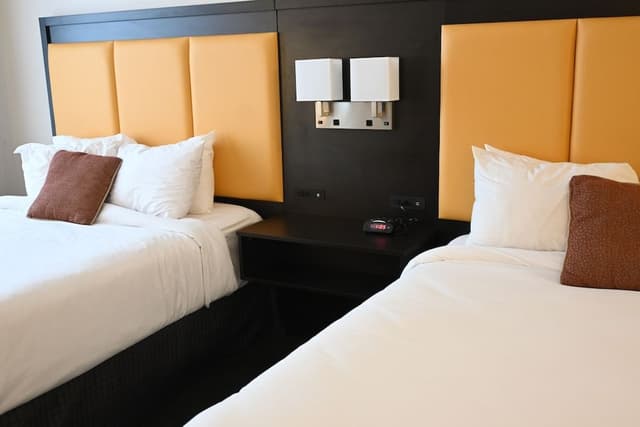 Room, 2 Queen Beds