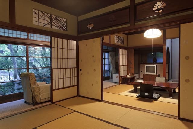 Sakura 2