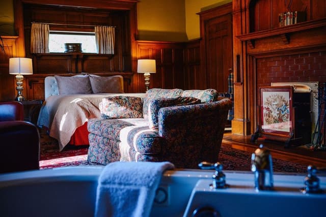 Windsor Oak - Deluxe Room, 1 Queen Bed