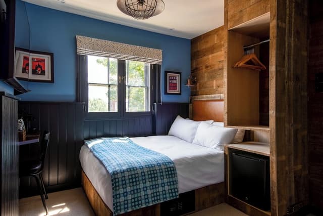 Cosy Room