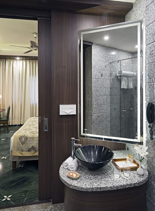 Club Room