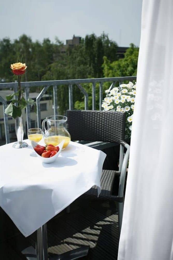 Hotel Regina -Garni Koln Hotel Regina -Garni Koln