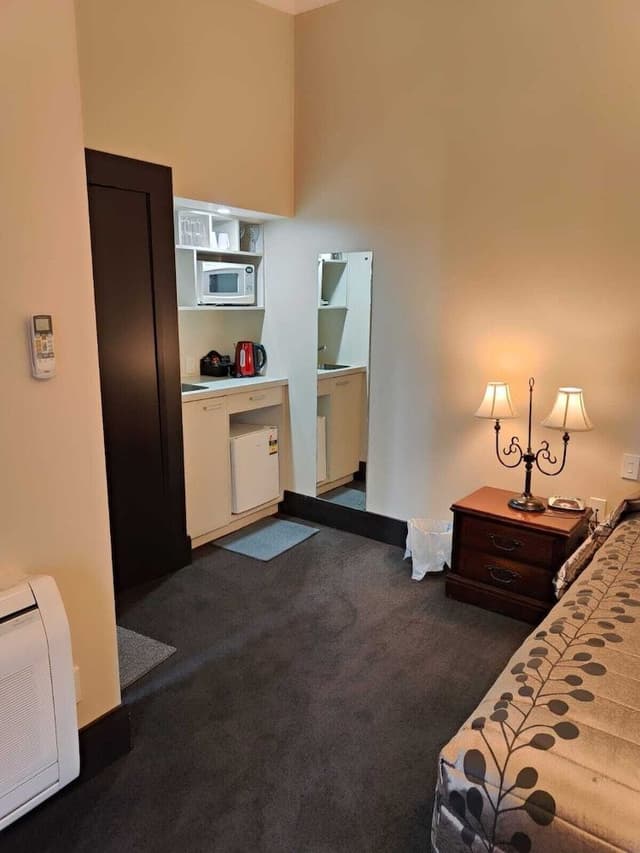 Royal Single Room