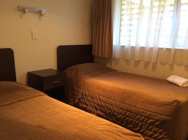 Suite, 2 Bedrooms, Kitchen