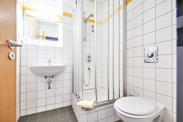 1 Bed in Female Dormitory