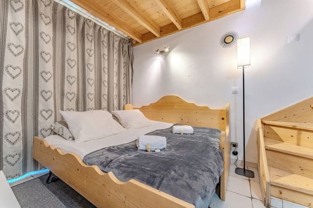 Deluxe Apartment, Balcony, Garden View