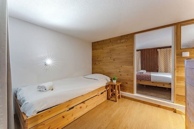 Executive Apartment, Balcony, Mountain View