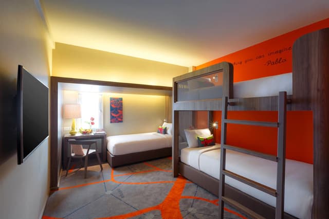 Triple Room