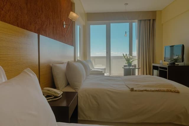 Suite Triple (3 Adults)
