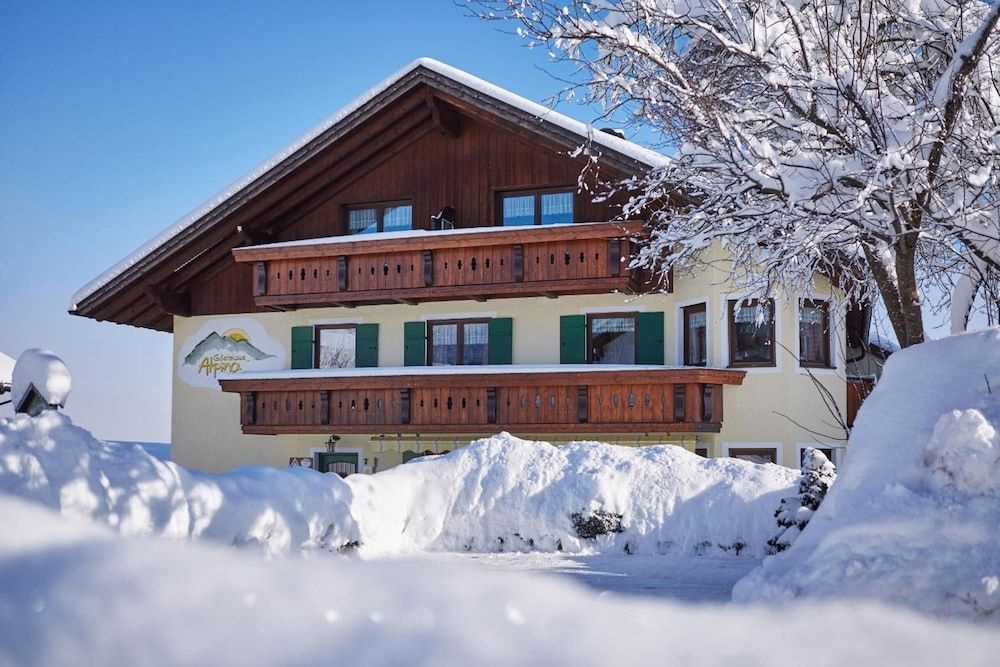 Gastehaus Alpina3