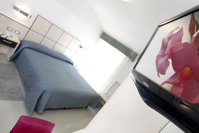 Double or Twin Room, Pool View