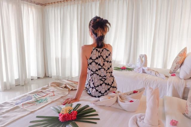 Deluxe Triple Room, 1 Bedroom, Refrigerator, Pool View