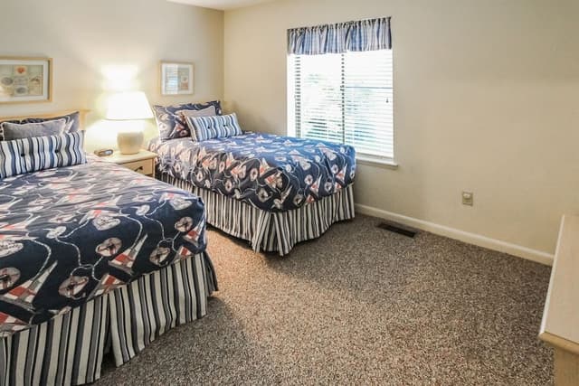 Room (2 Bedroom 2 Bath)