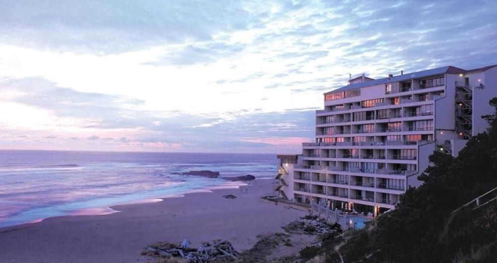 Inn at Spanish Head Resort Hotel1