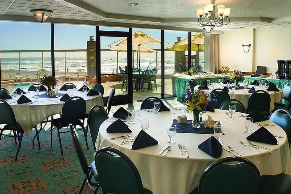 Inn at Spanish Head Resort Hotel2
