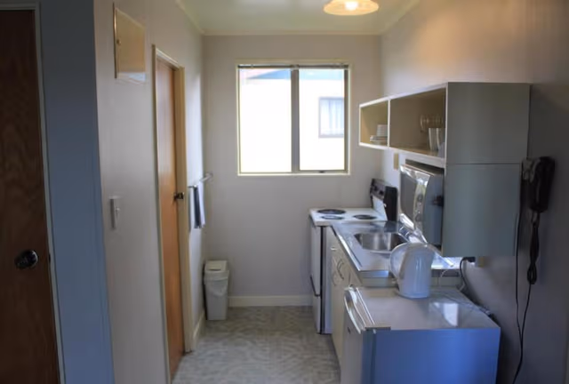 One Bedroom Apartment