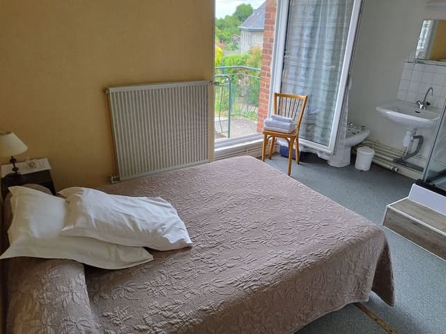 Double Room, Shared Bathroom
