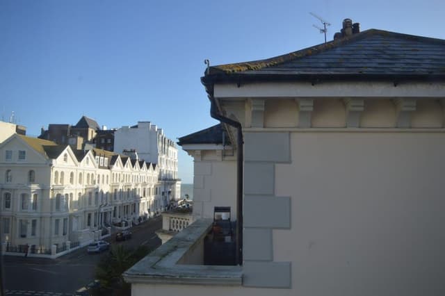 Standard Single Room, Ensuite, City View (Comfort Single)