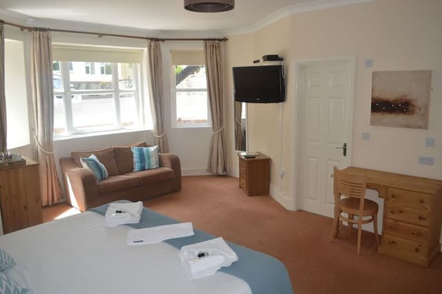 Superior Suite, Ensuite, City View (Comfort Family)