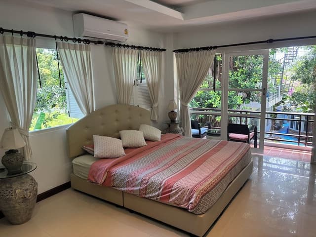 Deluxe Double Room with Balcony