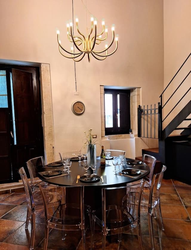 Duplex, 3 Bedrooms, Partial Sea View