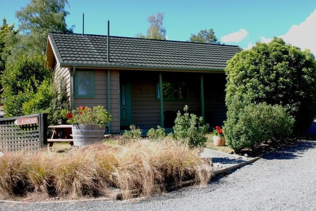 Two Bedroom Chalet (Sleeps 5)