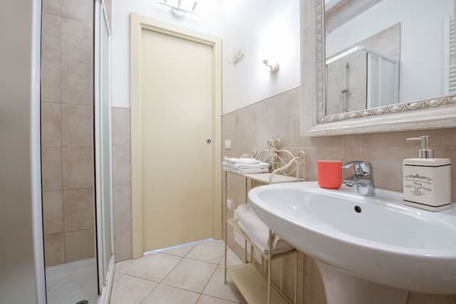 Quadruple Room, Lake View